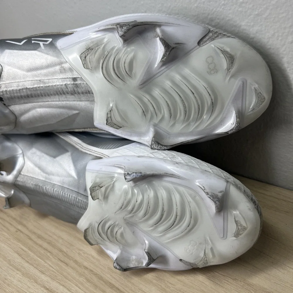 Nike Vapor Edge Elite‎ 360 2 size 11.5 Cleats White Metallic Silver. DA5457 101